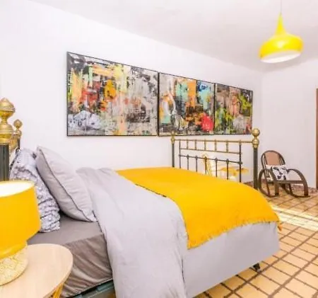 Finca Micalas Πανσιόν 3*
