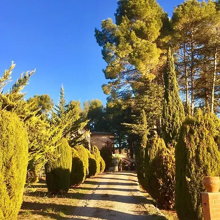Πανσιόν Finca Micalas 3*