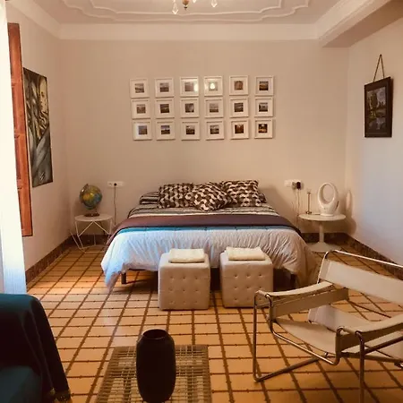 Πανσιόν Finca Micalas
